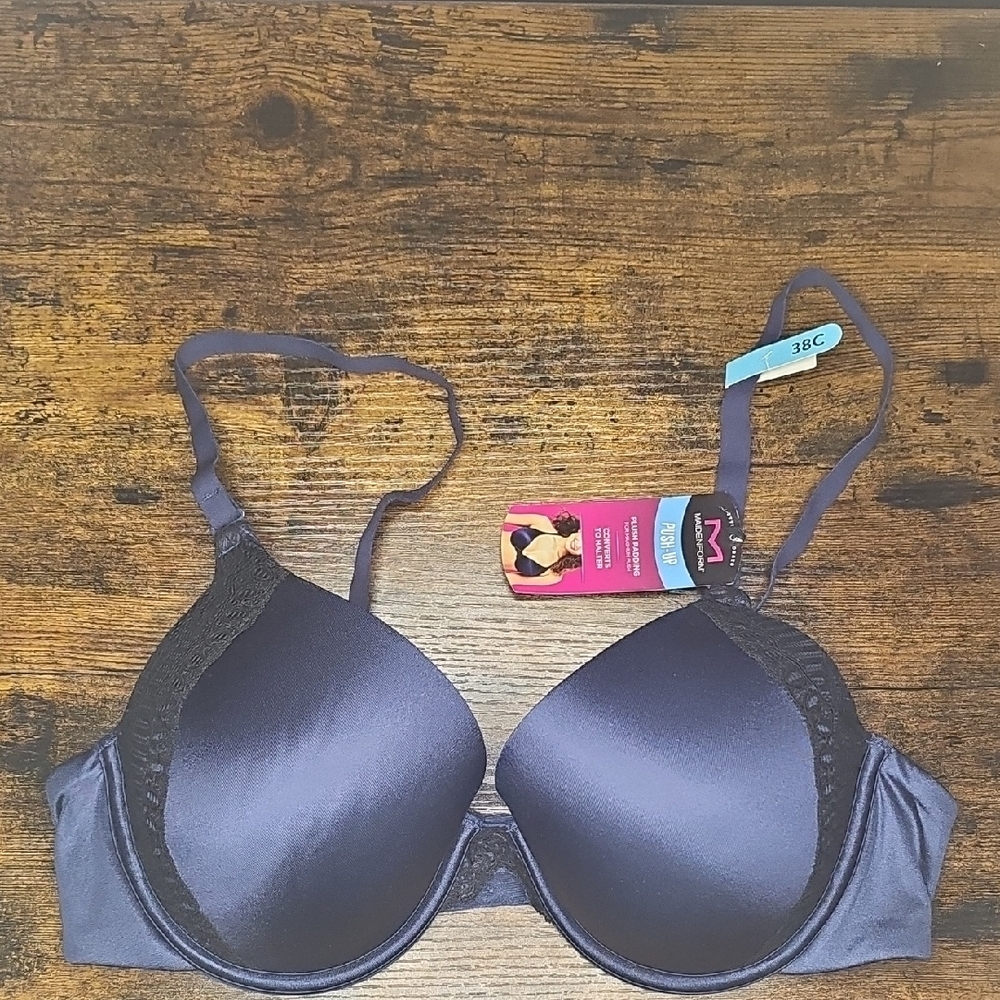 Maidenform Black T-Shirt Bra with Underwire Support